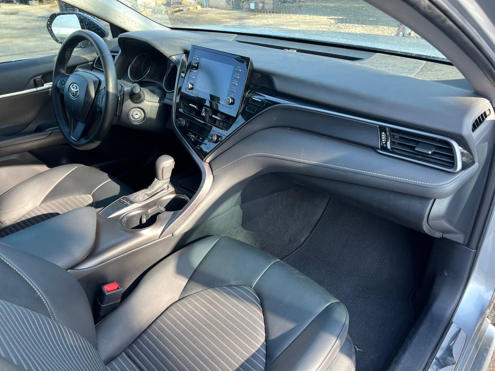 Used 2023 Toyota Camry SE w/ Protection Package (Q2) (TMS) image 16