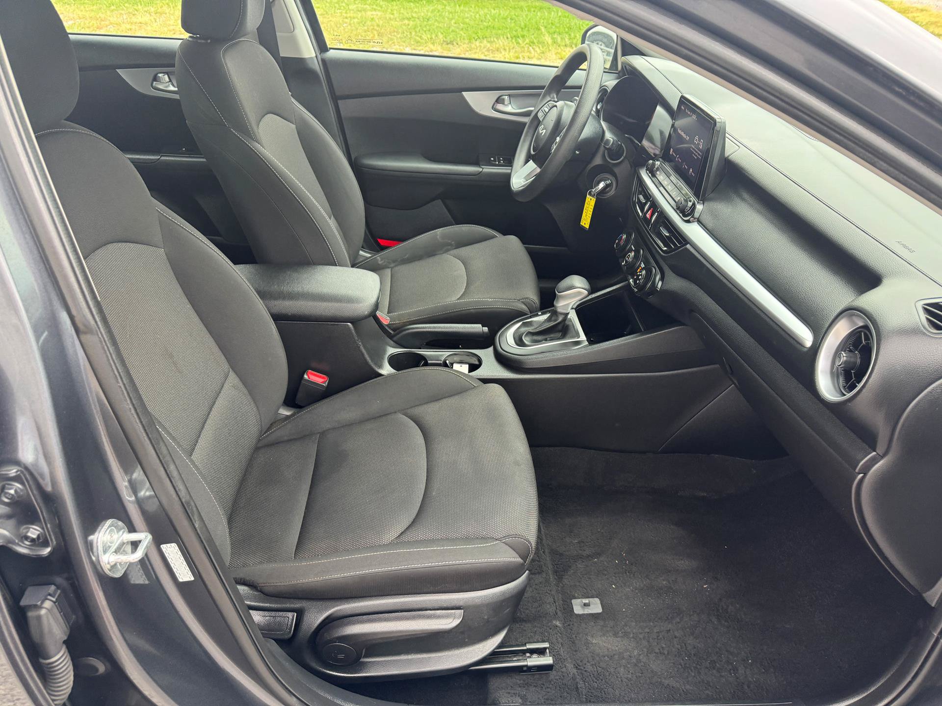 Used 2023 Kia Forte Sedan FWD image 11