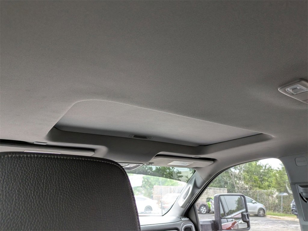 Used 2023 GMC Sierra 3500 Denali w/ Denali Ultimate Package image 24