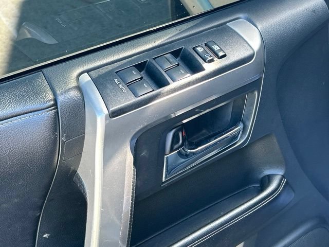 Used 2016 Toyota 4Runner SR5 RWD image 20