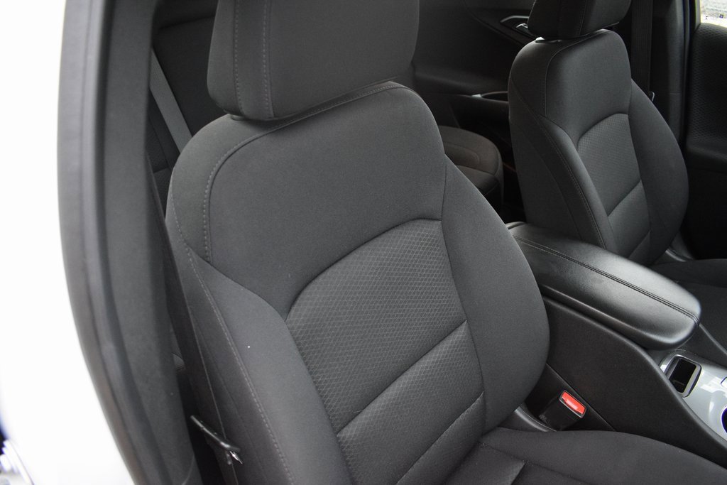 Used 2024 Chevrolet Malibu LT image 24