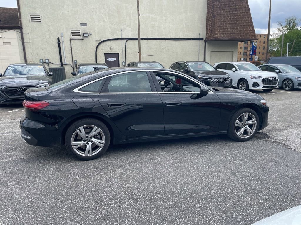 Used 2025 Audi A5 2.0T Premium w/ Convenience Package image 7