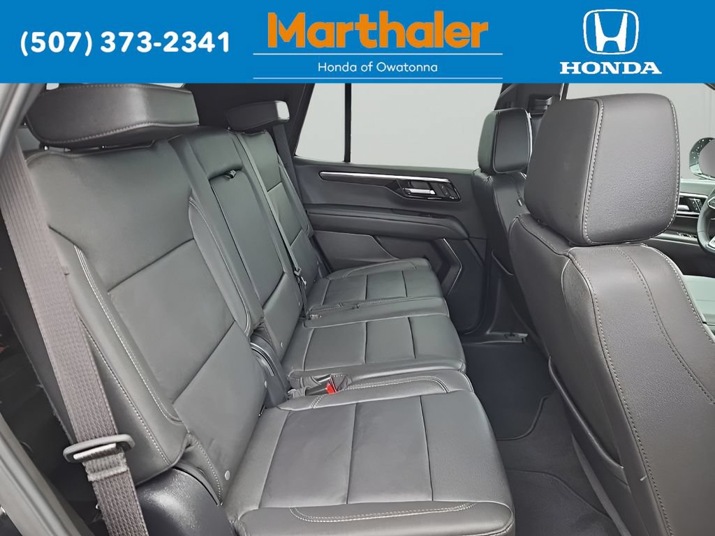 Used 2025 Chevrolet Tahoe LT AWD/4WD image 16