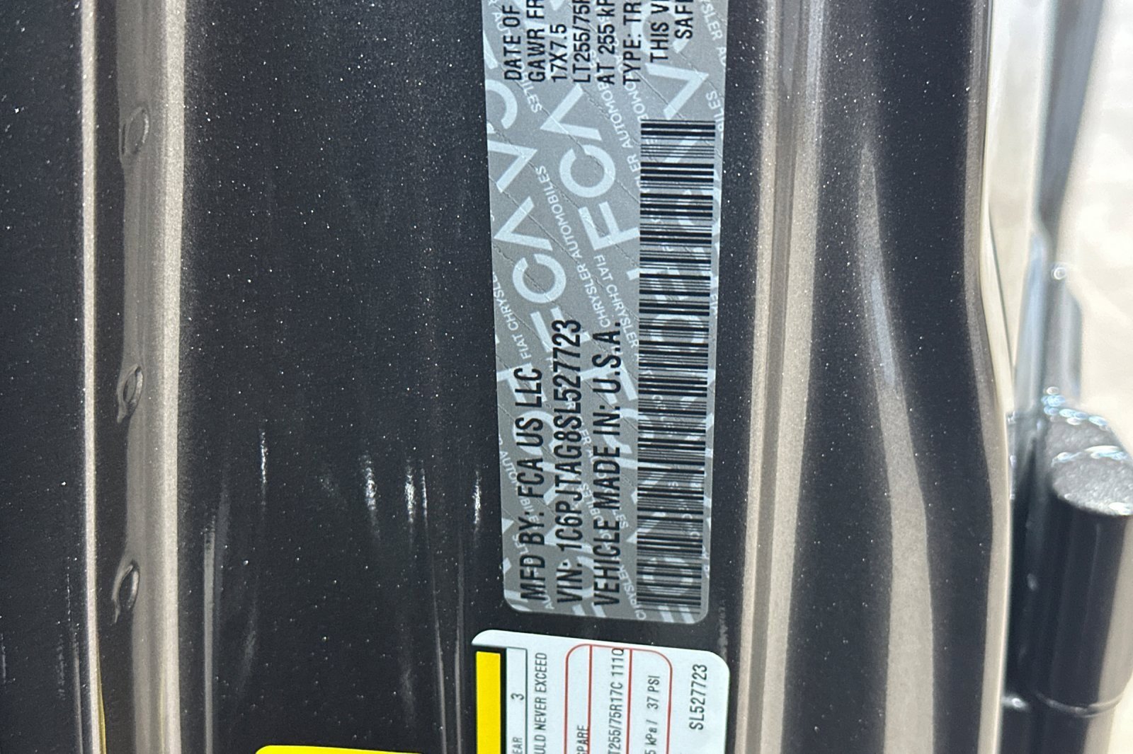 New 2025 Jeep Gladiator Sport image 28