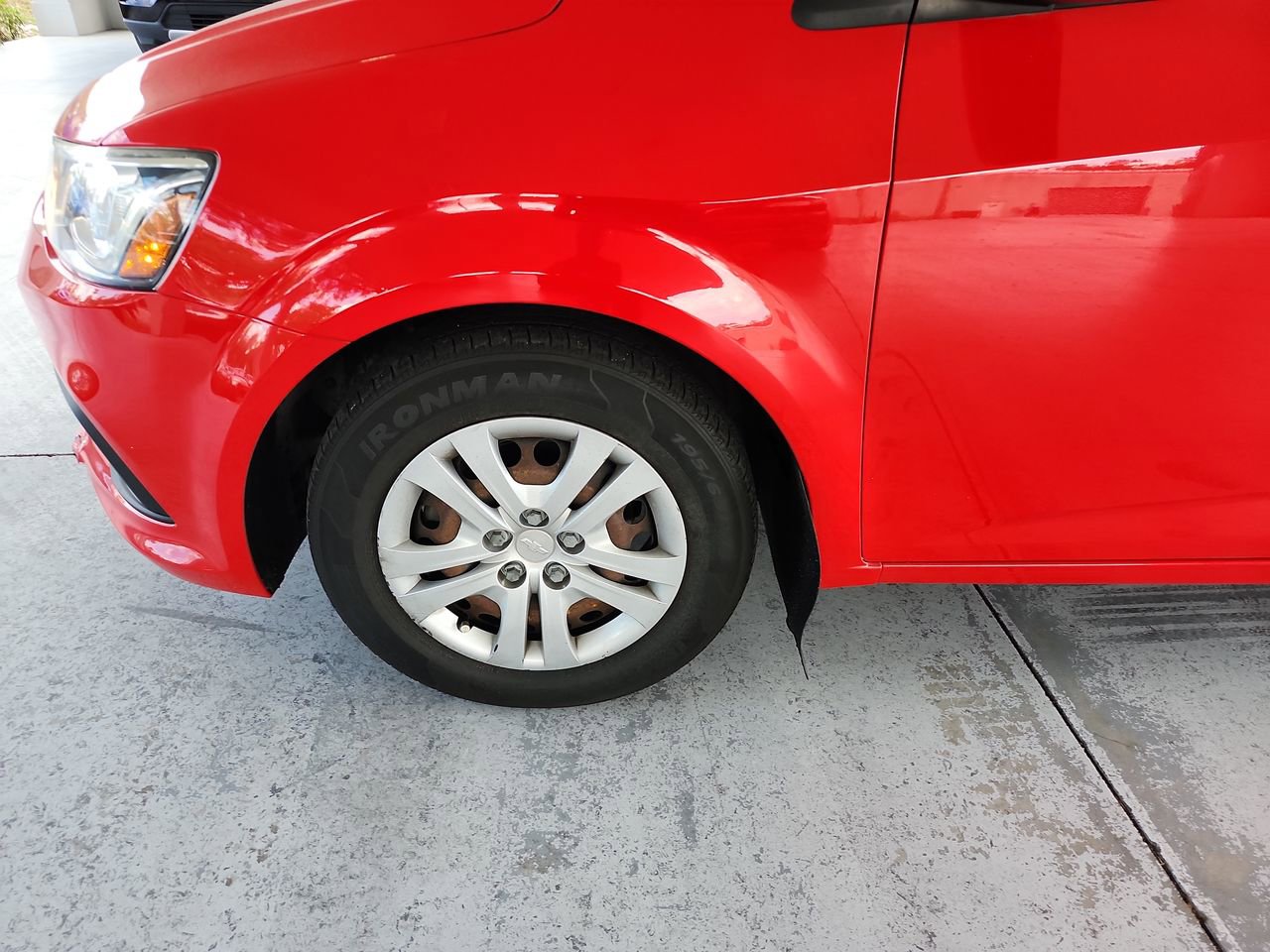 Used 2017 Chevrolet Sonic LS image 24