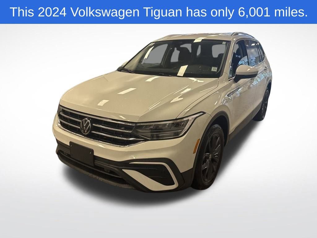Used 2024 Volkswagen Tiguan SE