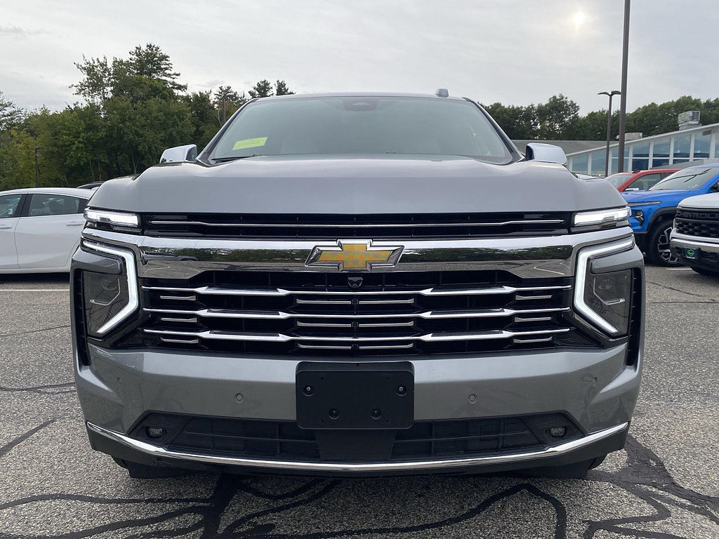 Certified 2026 Chevrolet Suburban Premier AWD/4WD image 3
