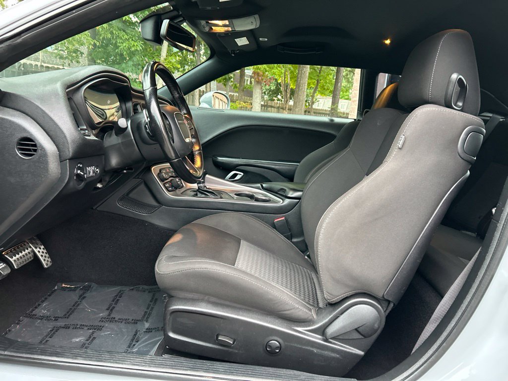 Used 2022 Dodge Challenger R/T w/ Blacktop Package RWD image 14