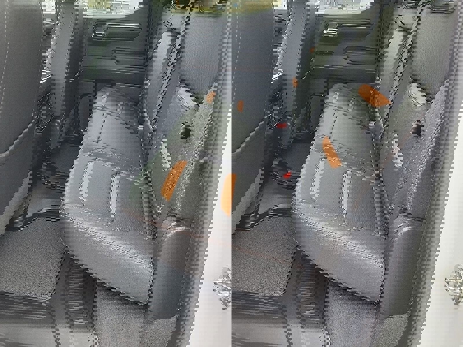 Used 2023 GMC Sierra 1500 AT4 w/ AT4 Preferred Package image 22