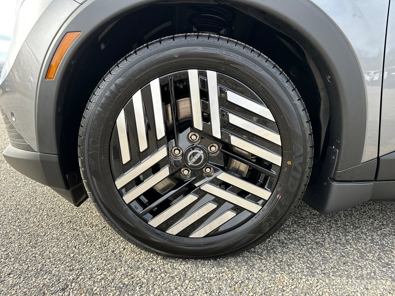 New 2026 Nissan Leaf SV+ w/ Floor Mat Package (SV+) image 11