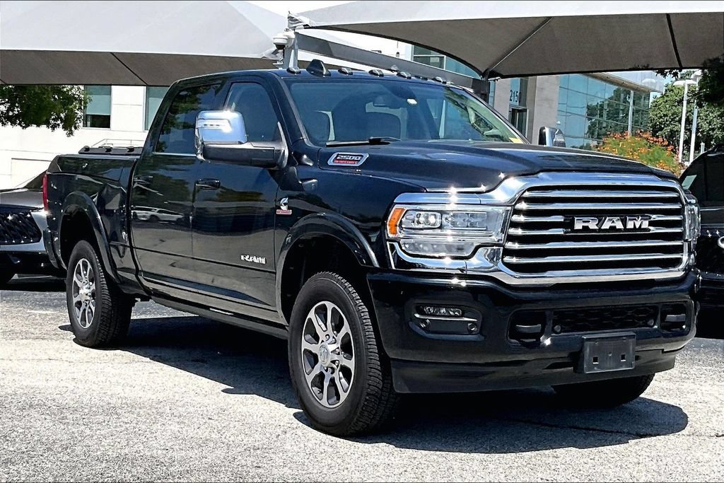 Used 2024 RAM 2500 Limited AWD/4WD image 1