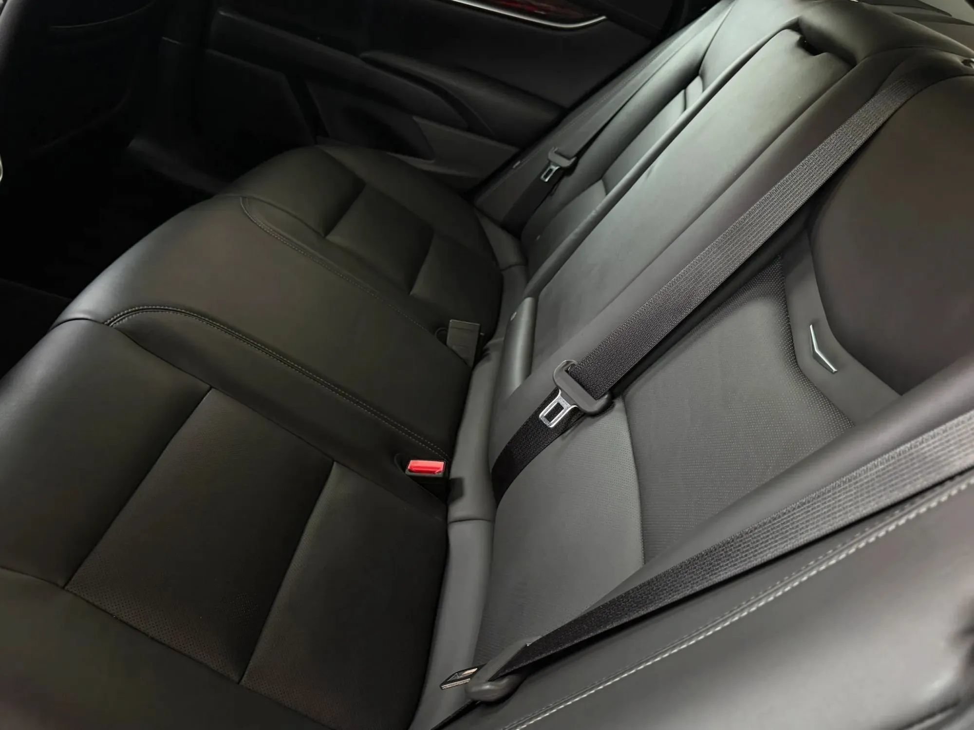 Used 2017 Cadillac XTS Luxury FWD image 16