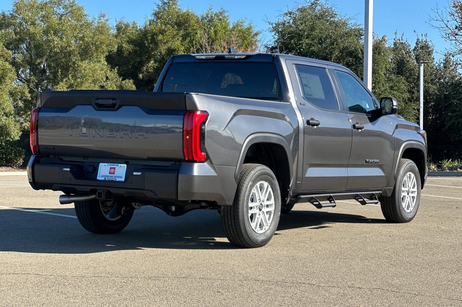 New 2026 Toyota Tundra SR5 AWD/4WD image 4