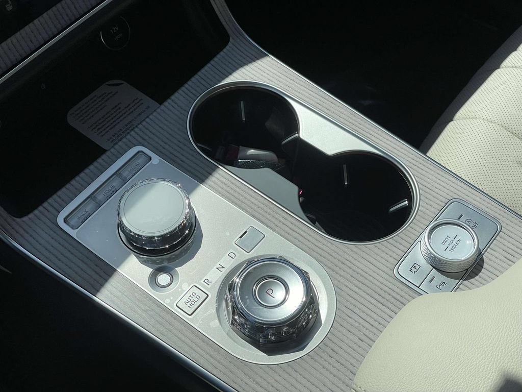New 2026 Genesis GV80 2.5T Select AWD/4WD image 17