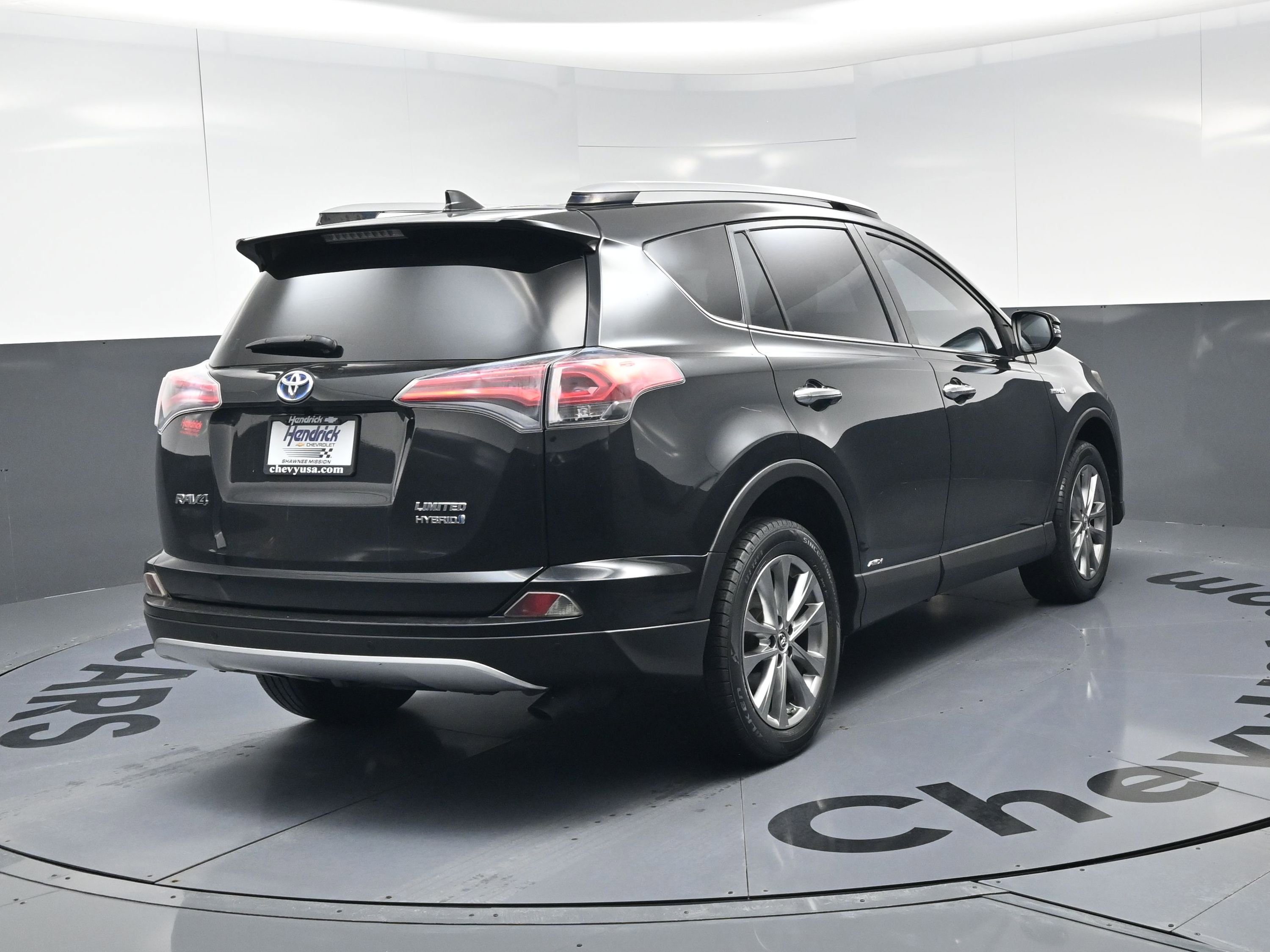 Used 2016 Toyota RAV4 Limited AWD/4WD image 9