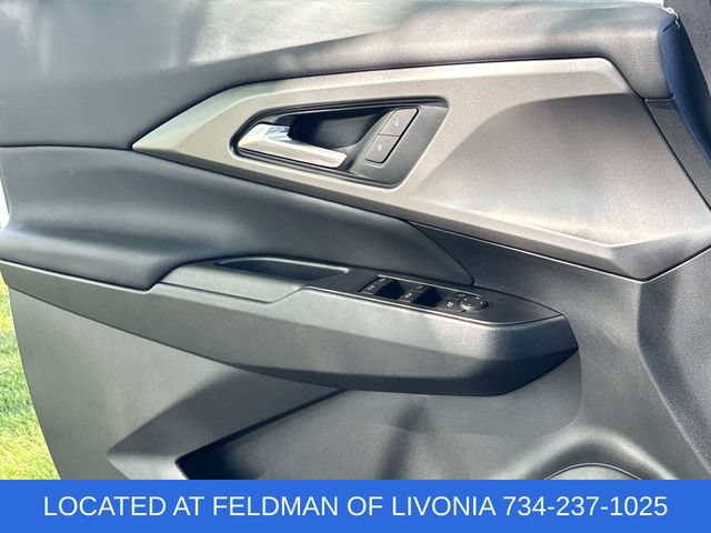 Used 2026 Chevrolet Equinox EV LT FWD image 21