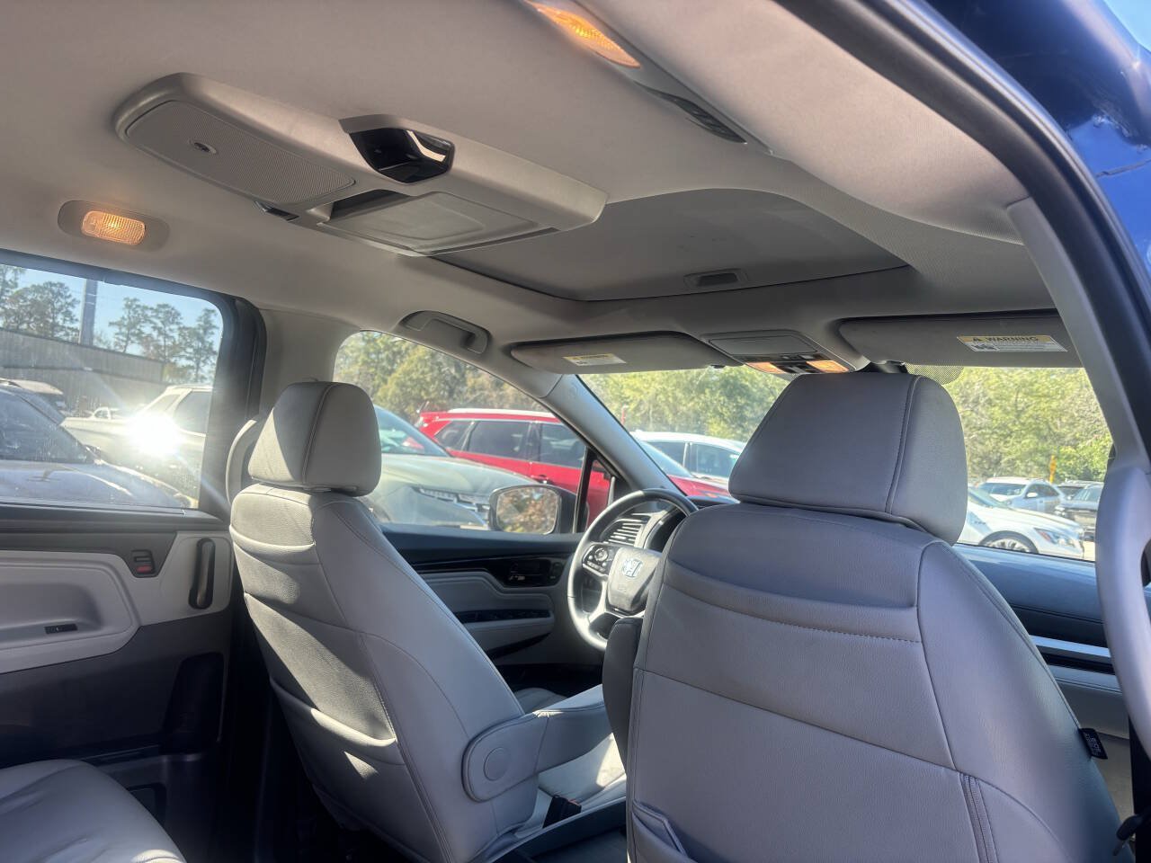 Used 2023 Honda Odyssey Touring image 23