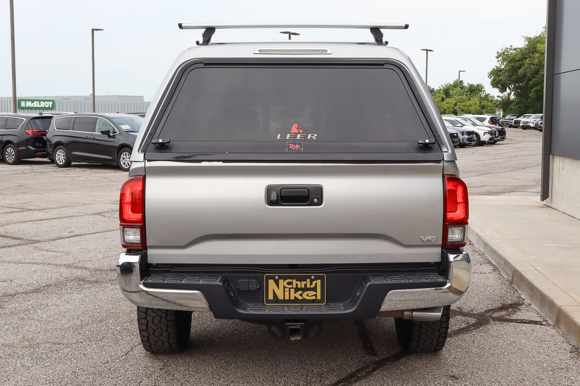 Used 2022 Toyota Tacoma TRD Off-Road image 5