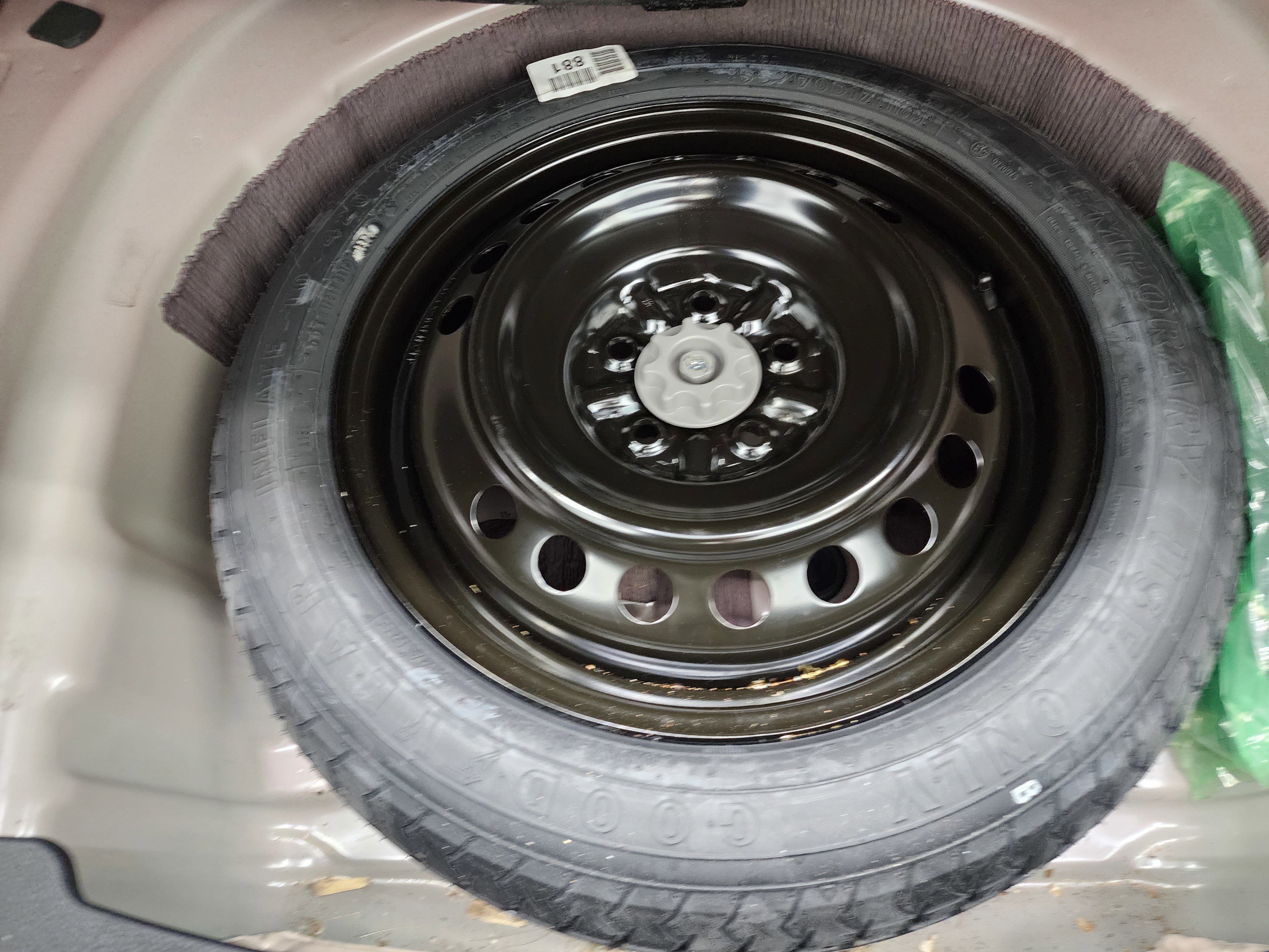 Used 2025 Toyota Camry SE image 31