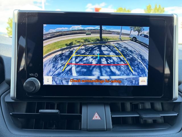 Certified 2023 Toyota RAV4 LE AWD/4WD image 16