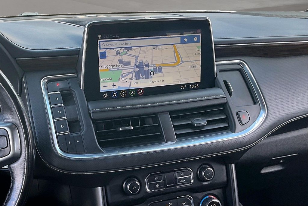 Used 2021 Chevrolet Tahoe Premier RWD image 9