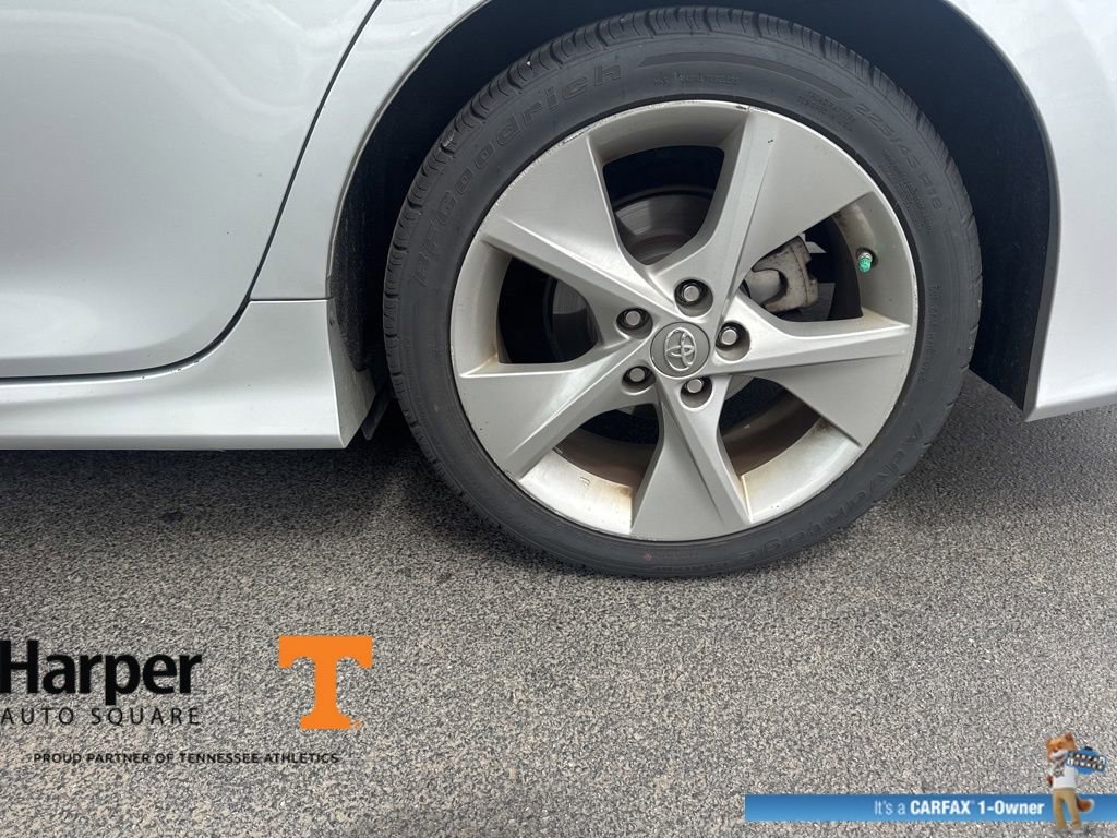 Used 2013 Toyota Camry SE w/ Leather Pkg image 20