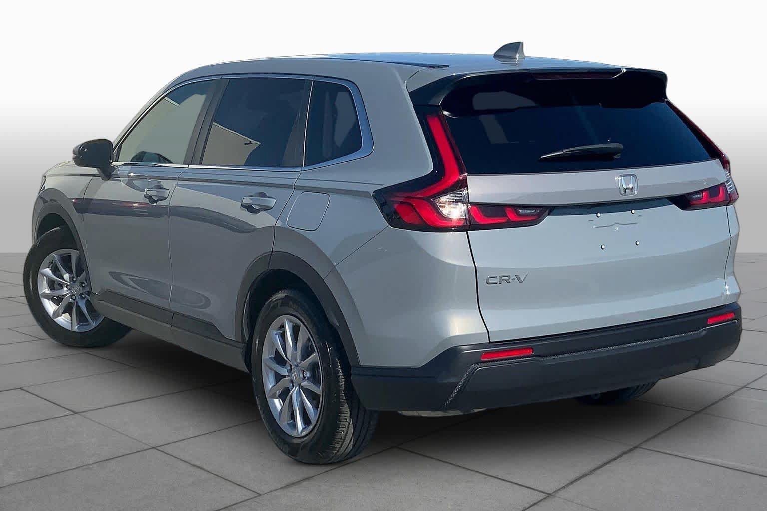 Used 2026 Honda CR-V EX image 11