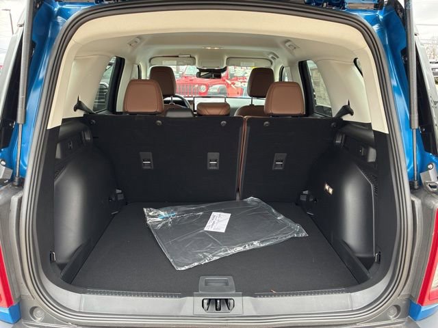 New 2025 Ford Bronco Sport Outer Banks w/ Outer Banks Tech Package+ image 7