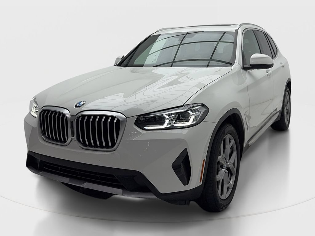 Used 2024 BMW X3 sDrive30i w/ Convenience Package RWD image 4