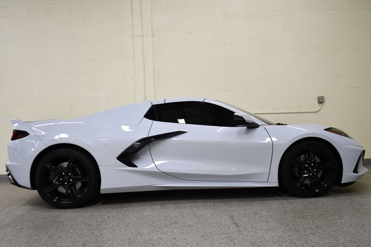 Used 2024 Chevrolet Corvette Stingray Convertible w/ Z51 Performance Package RWD image 23