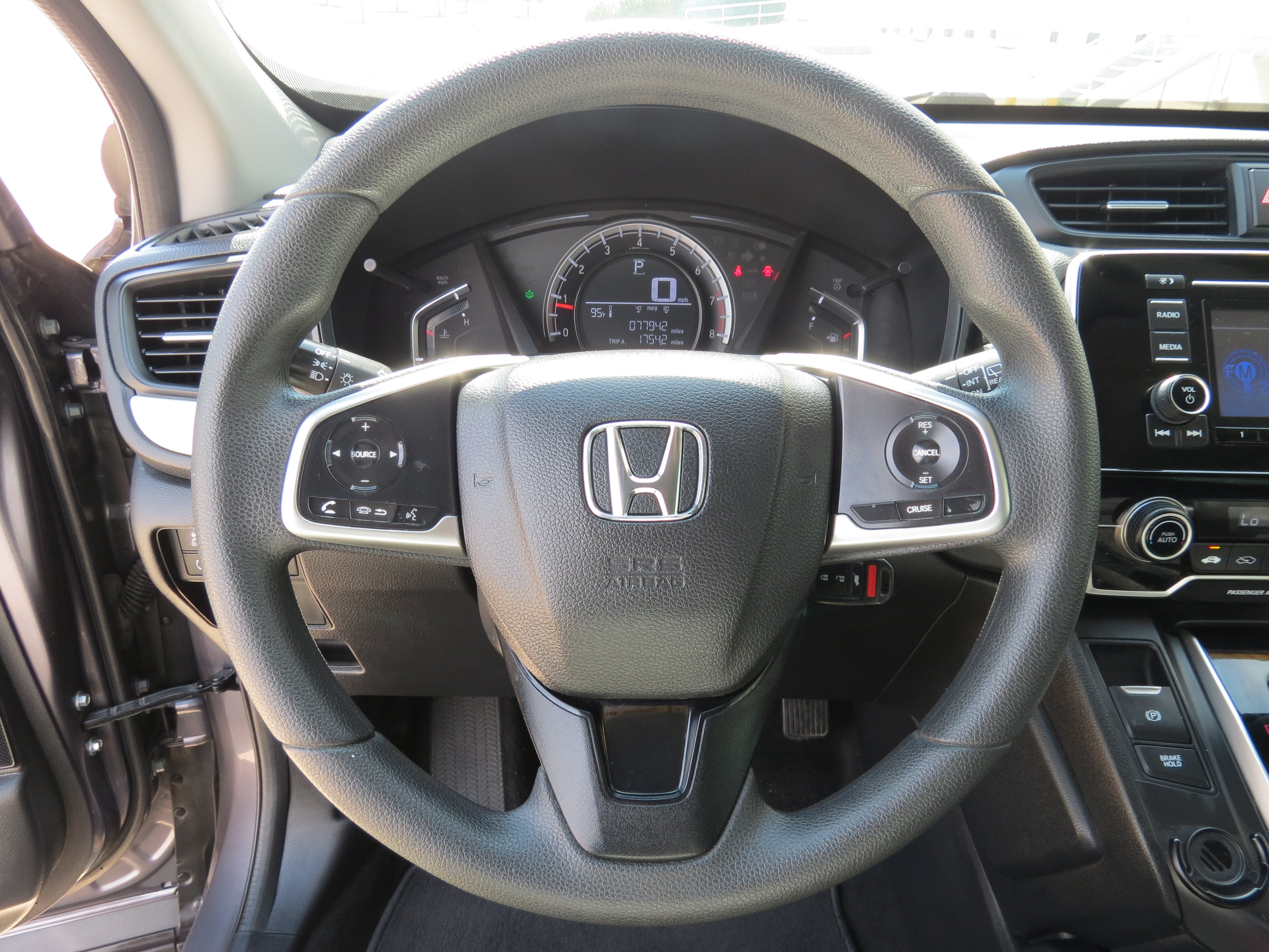 Used 2018 Honda CR-V LX image 12