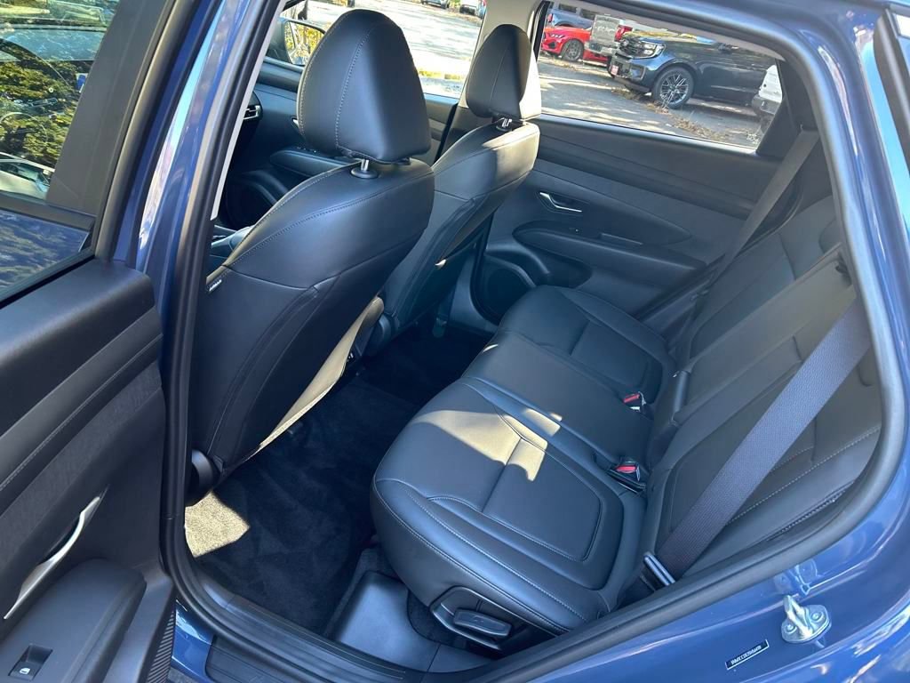 Certified 2025 Hyundai Tucson SEL image 24