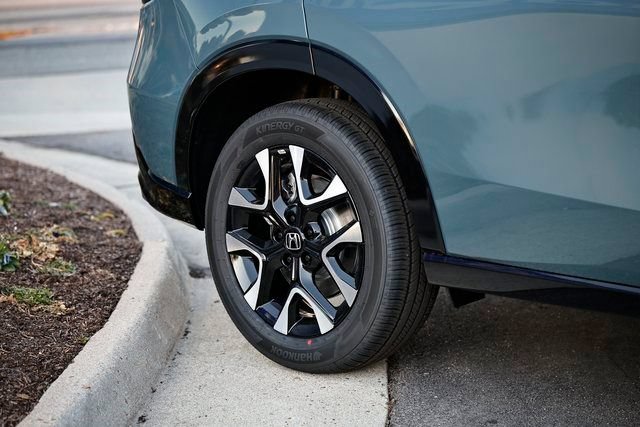 New 2027 Honda HR-V EX-L image 16