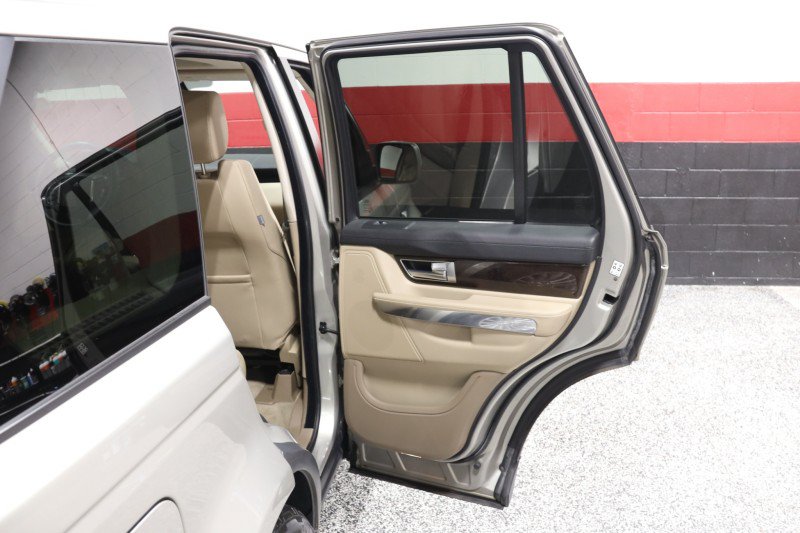 Used 2011 Land Rover Range Rover Sport HSE AWD/4WD image 45
