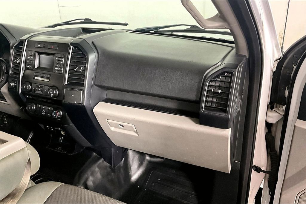 Used 2015 Ford F150 XL w/ Equipment Group 101A Mid image 16