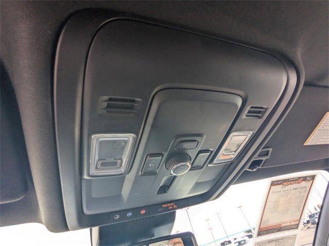 Used 2025 GMC Yukon Denali image 26