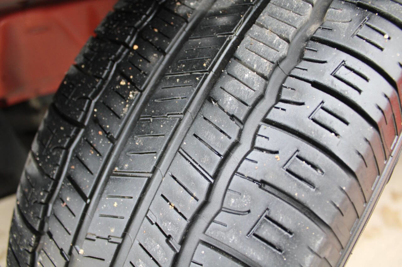 Used 2019 Dodge Journey Crossroad w/ Popular Equipment Group image 17