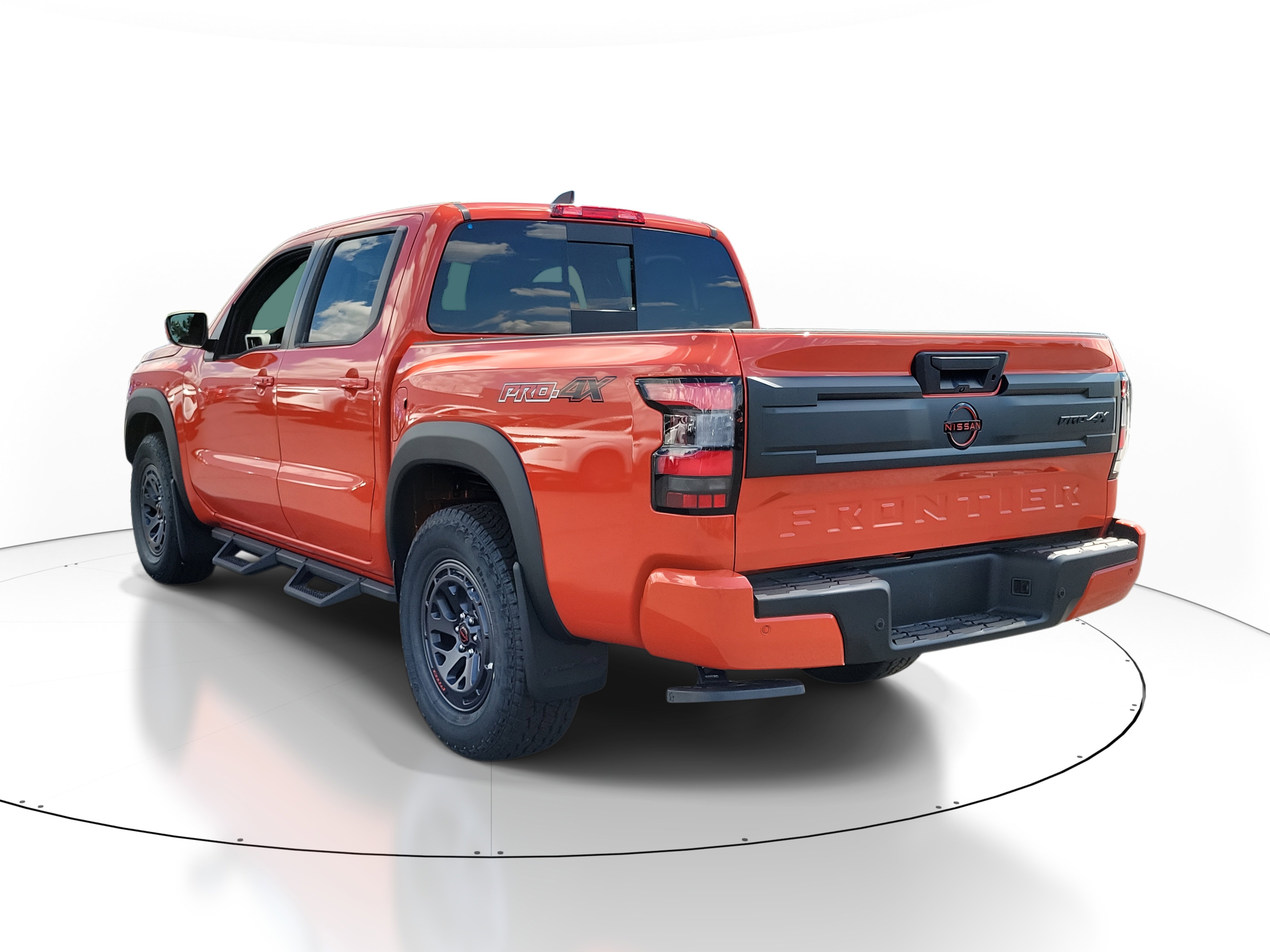 New 2025 Nissan Frontier PRO-4X image 3