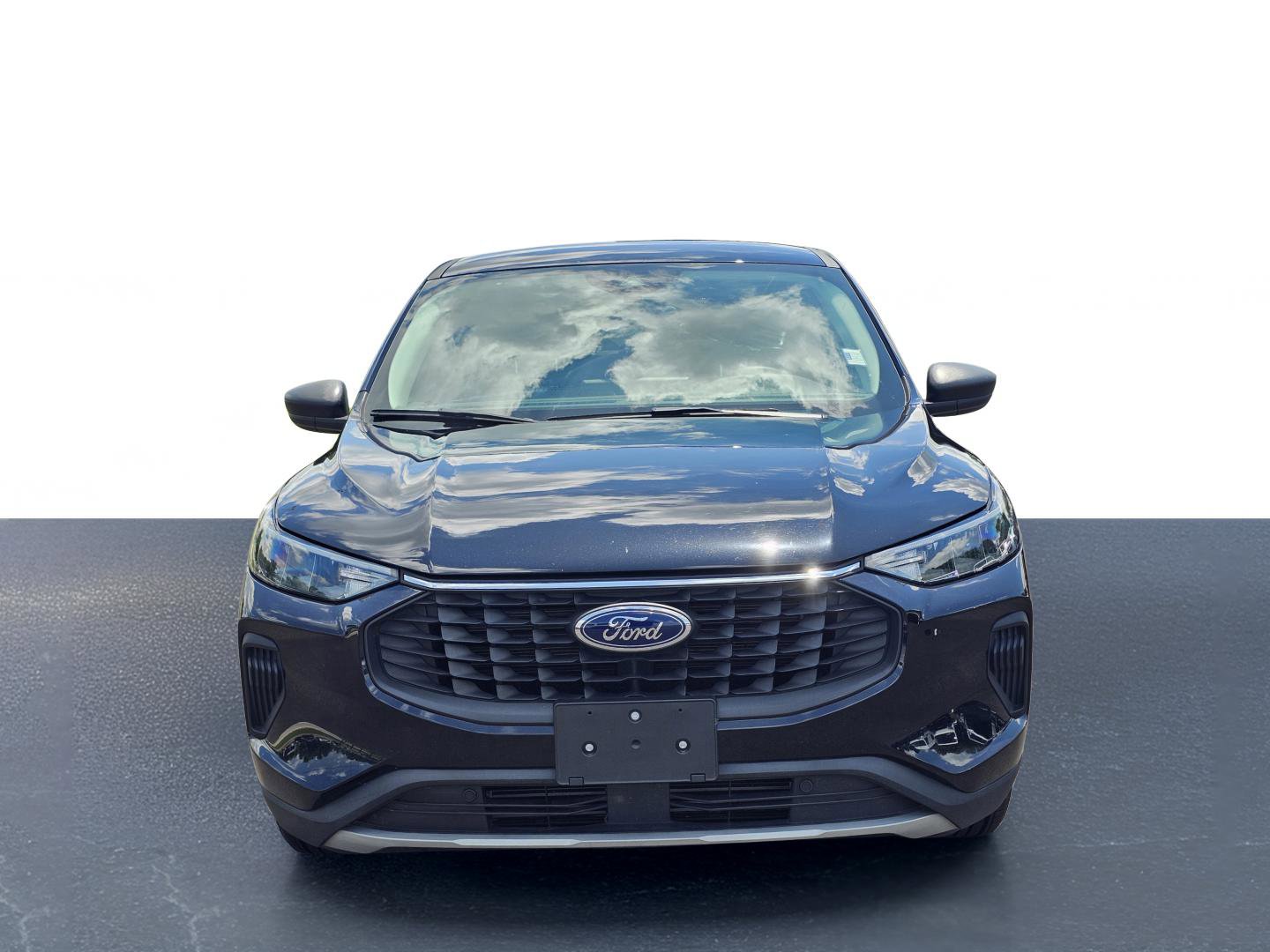 Used 2025 Ford Escape Active w/ Tech Pack #1 FWD image 2