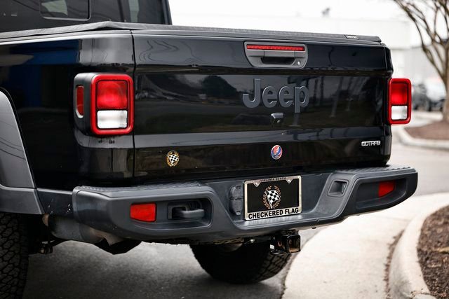 Used 2021 Jeep Gladiator Willys image 9