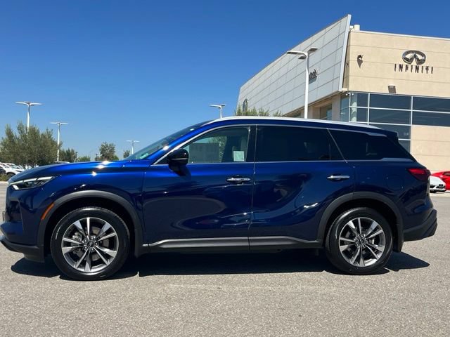 Certified 2023 INFINITI QX60 Luxe FWD image 2