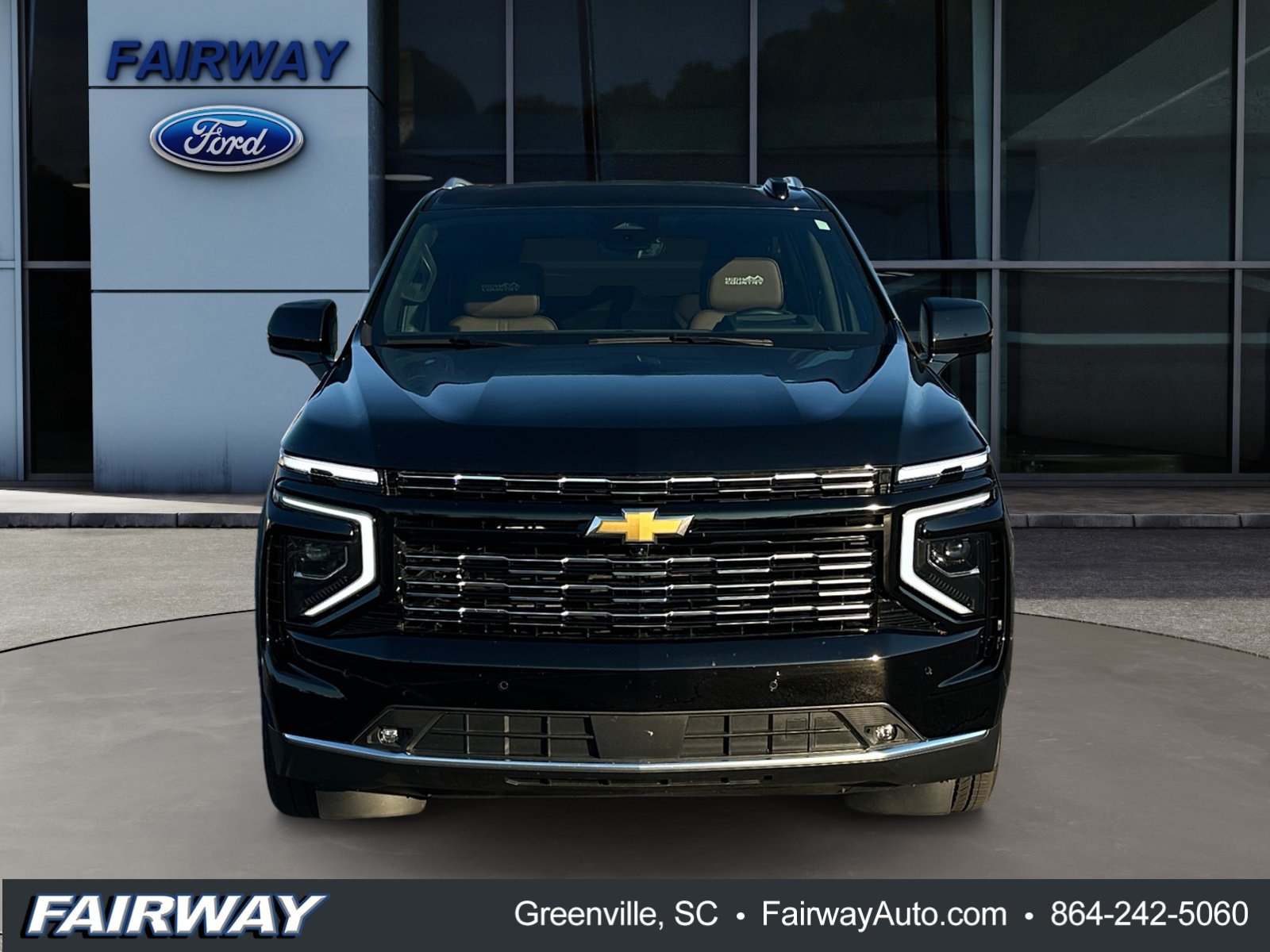 Used 2026 Chevrolet Suburban High Country AWD/4WD image 2