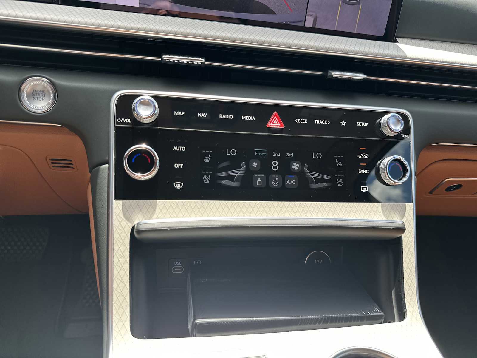 New 2026 Genesis GV80 3.5T Advanced AWD/4WD image 18