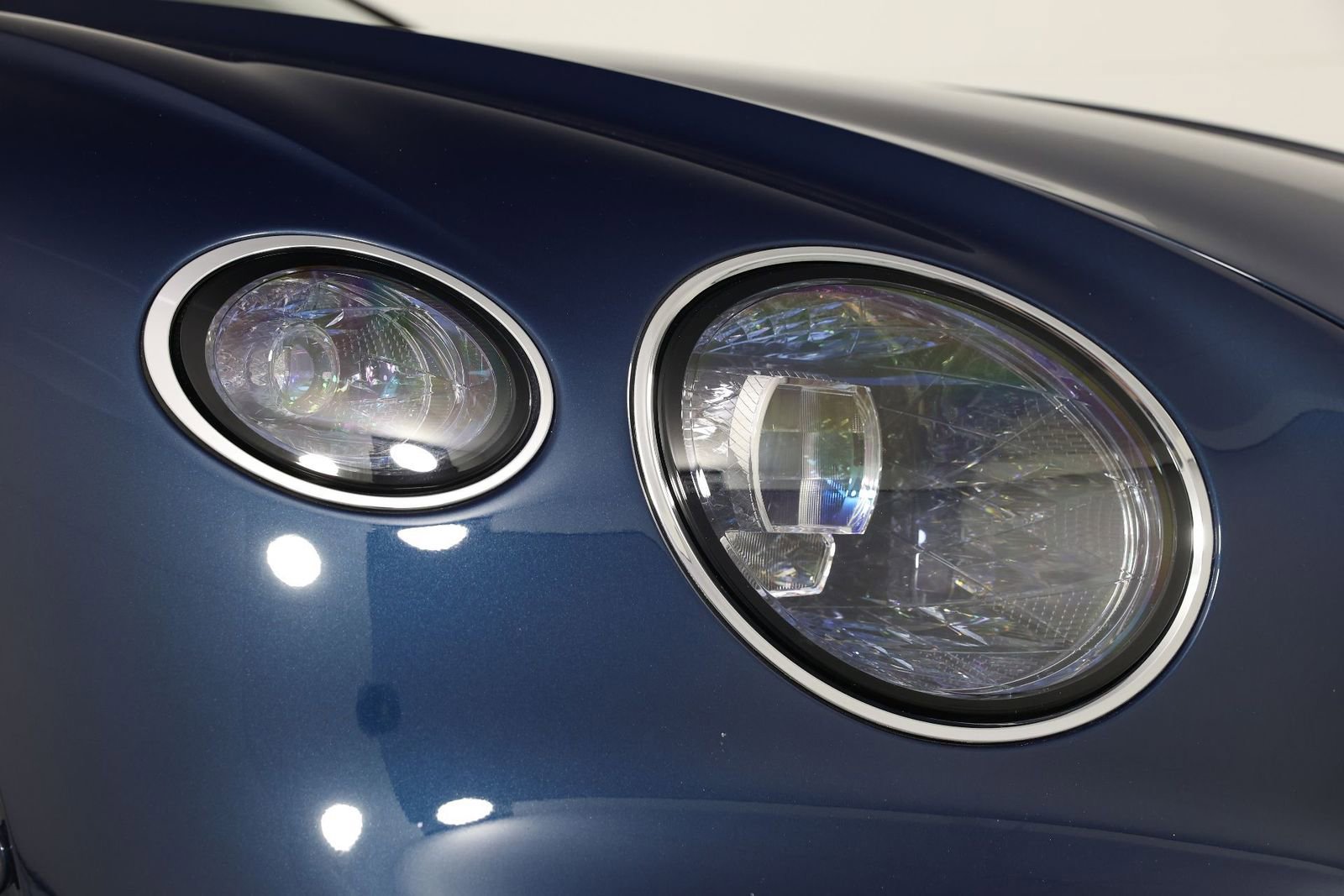 Used 2024 Bentley Continental GT Mulliner AWD/4WD image 13