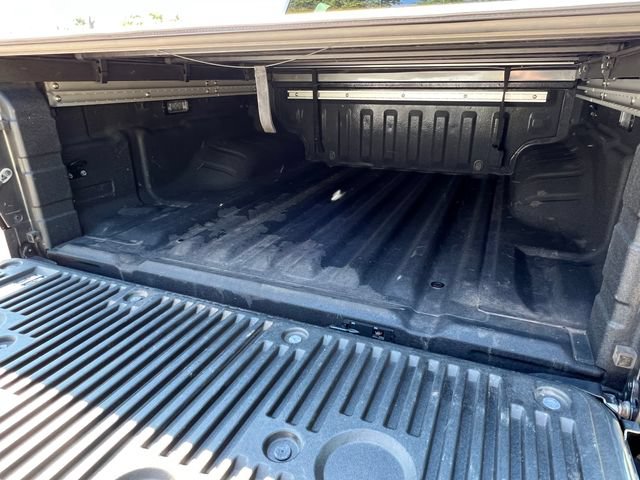 Used 2023 Nissan Frontier PRO-4X AWD/4WD image 10
