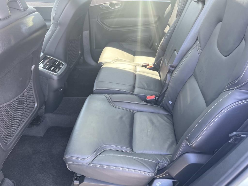 Used 2023 Volvo XC90 B6 Ultimate w/ Protection Package Premier image 19