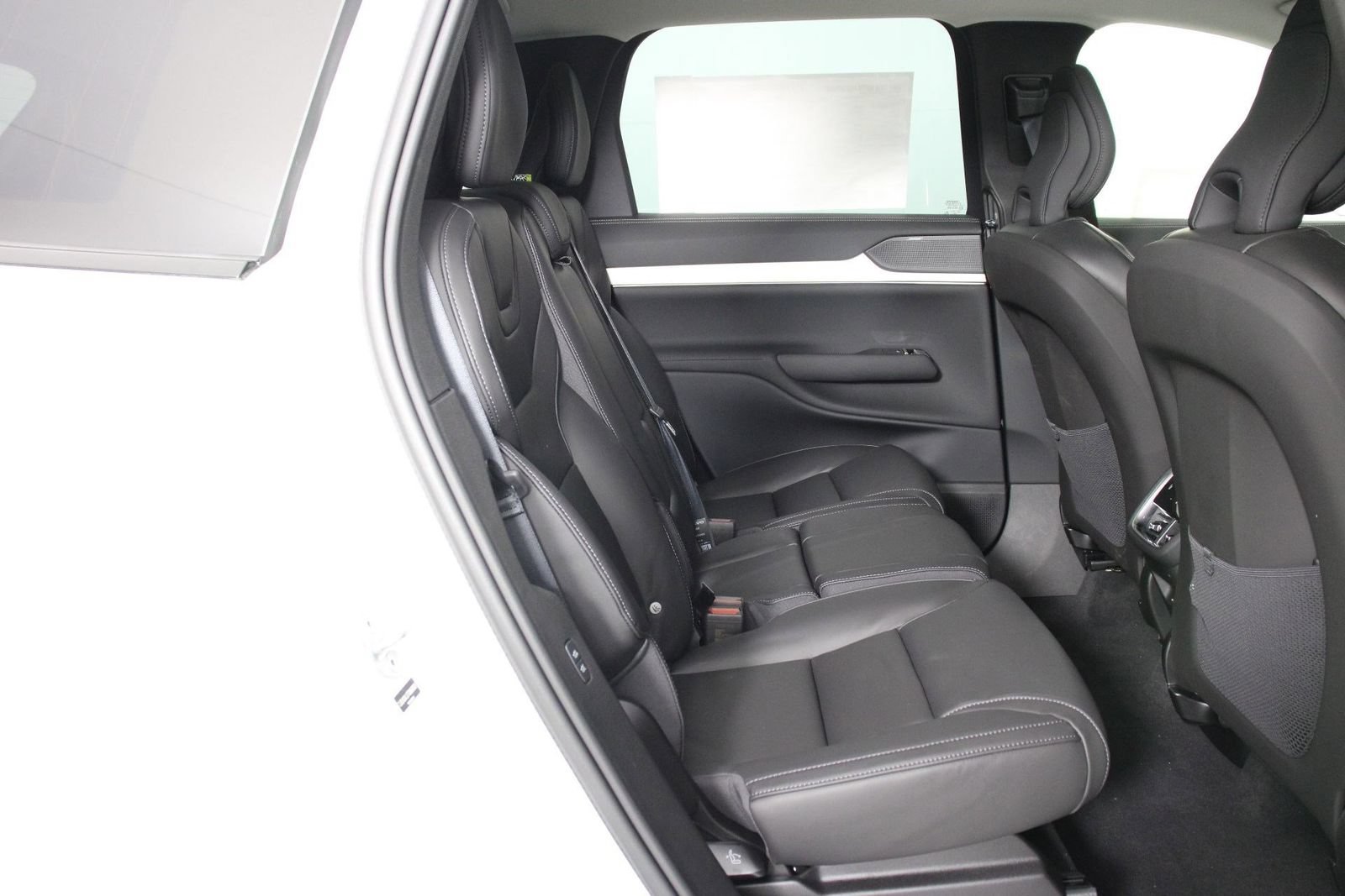 New 2026 Volvo EX90 Ultra AWD/4WD image 11