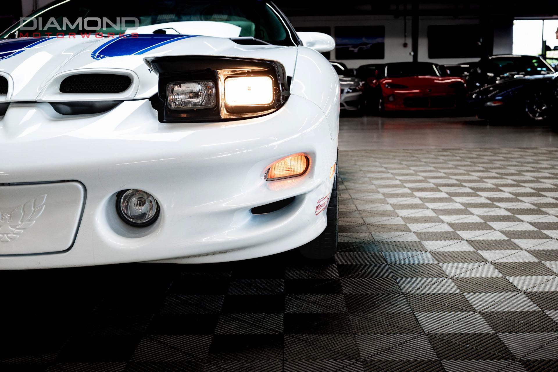 Used 1999 Pontiac Firebird Formula RWD image 42