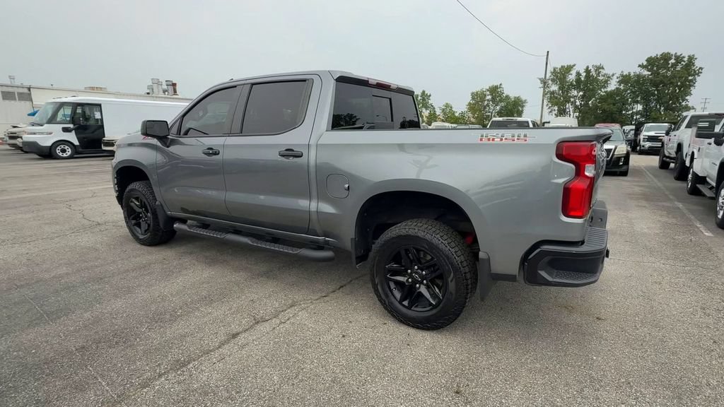 Used 2021 Chevrolet Silverado 1500 LT Trail Boss w/ Convenience Package II AWD/4WD image 6