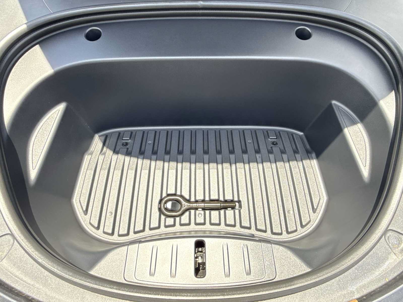 Used 2023 Tesla Model 3 Standard Range RWD image 18